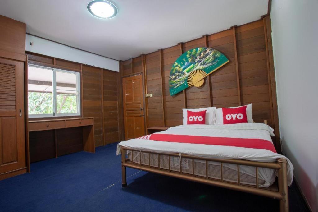 Oyo 909 Guiding Star Resort Чиангмай Экстерьер фото