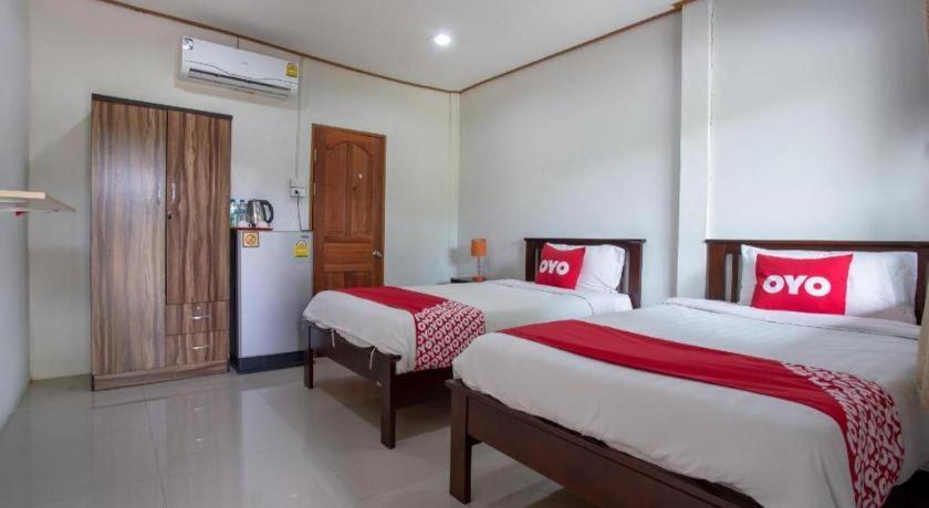 Oyo 909 Guiding Star Resort Чиангмай Экстерьер фото