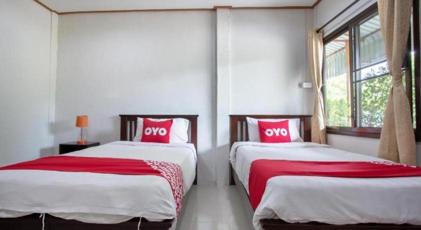 Oyo 909 Guiding Star Resort Чиангмай Экстерьер фото